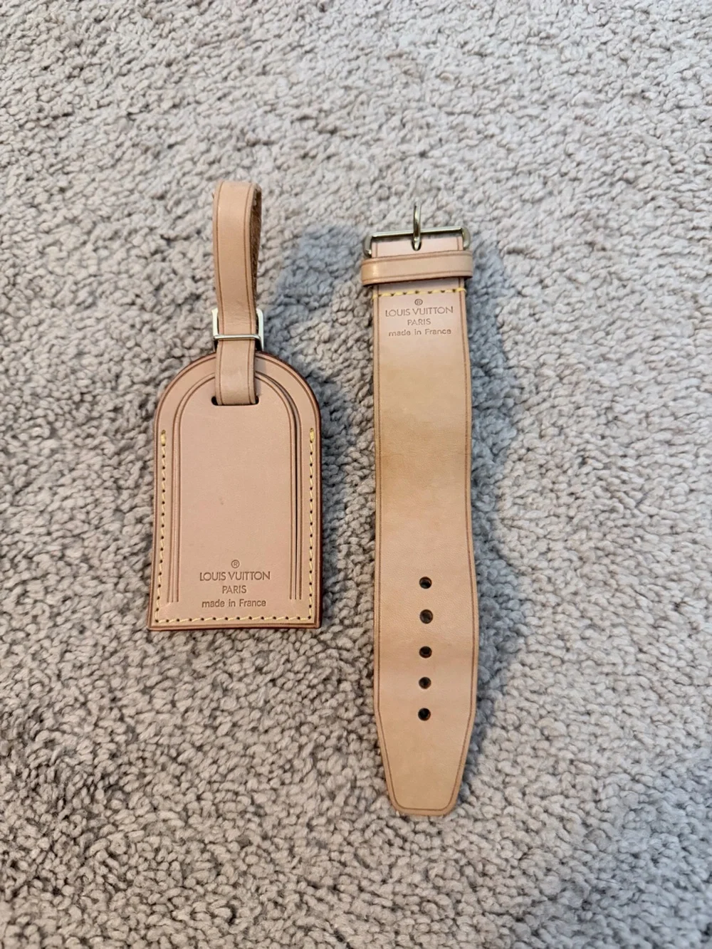 LOUIS VUITTON